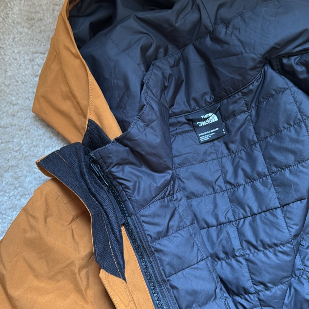 Northface Jacket - Picture 5 of 5